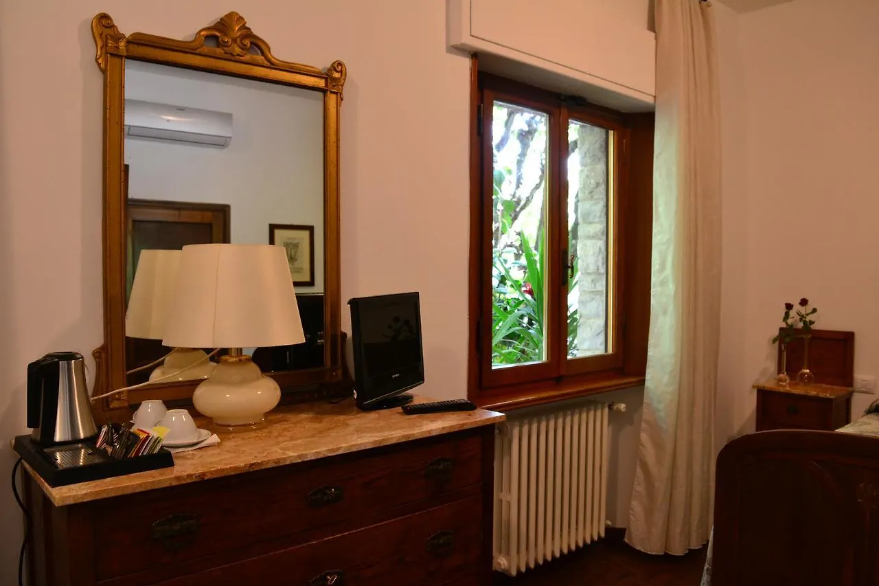 Villa Barbetti Siena 2*,